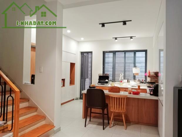 Nhà 5 phòng ngủ đường Hoàng Diệu, Hải Châu nhỉnh 7.9x tỷ - 1