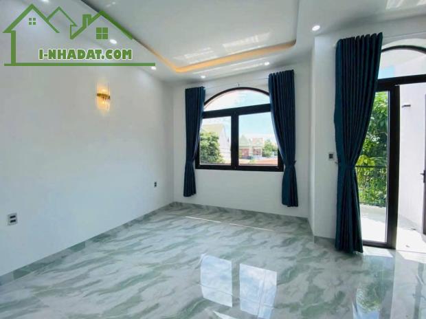 Bán nhà 95m² Lê Hồng Phong, ô tô vào nhà – Giá 8.89 tỷ - 1