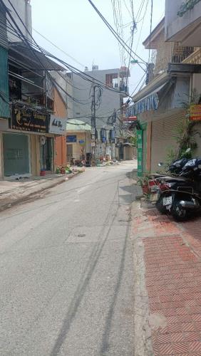 Bán nhà Mặt phố Tân Mai, 105m, MT 8,6m, 12,9 tỷ, Lh: 0984417892. - 1