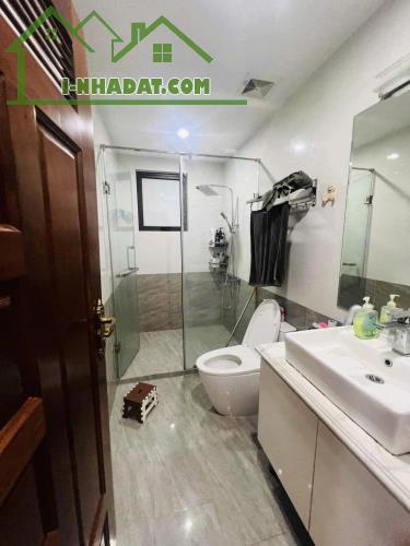 BÁN NHÀ TRẦN QUỐC HOÀN, PHÂN LÔ, ÔTÔ ĐỖ 2 ĐẦU, VỈA HÈ, KINH DOANH, 41M2 NHỈNH 13 TỶ - 3