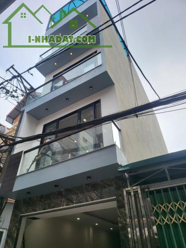 HIẾM, Mặt Ngõ ô tô tránh, vào nhà - lô góc, 65m x 5 tầng, thang máy – Phúc Đồng, Long Biên
