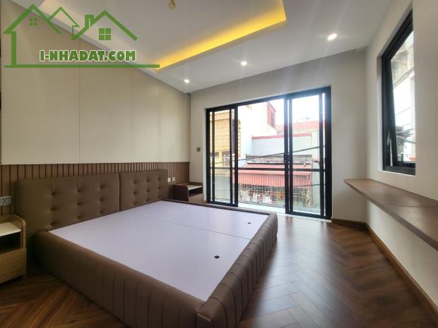 HIẾM, Mặt Ngõ ô tô tránh, vào nhà - lô góc, 65m x 5 tầng, thang máy – Phúc Đồng, Long Biên - 3