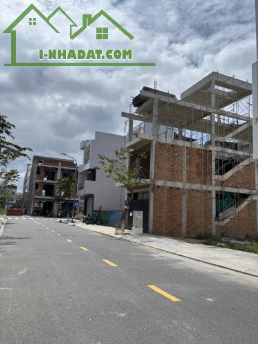 🔥VCN phước long 2 Đường B5 rộng 13m giá 5 tỷ 280 triệu - 1