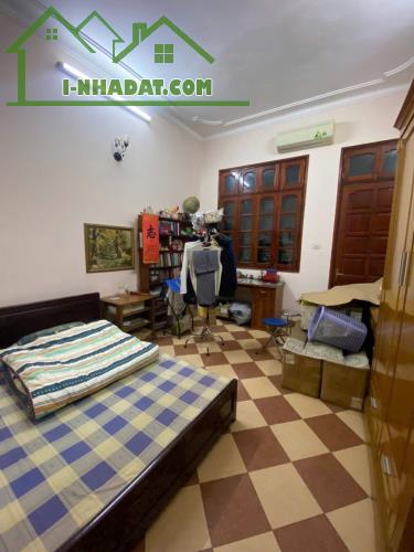 Cần bán nhà ngõ 165 Chợ Khâm Thiên, Đống Đa, 55m2, nhà dân xây, 9.8 tỷ - 2