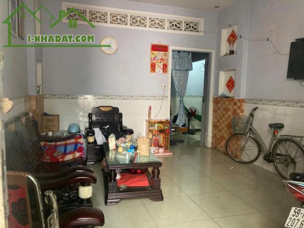 Nhà bán đường lưu hữu Phước-DT-8,5m x 10,5m)-1 trệt-2 lâu-2PN - 4