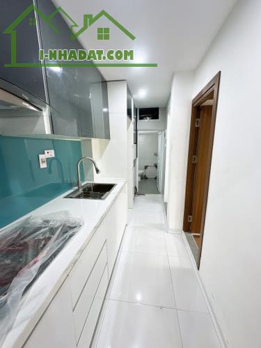 Nhà Đẹp - Ở Ngay- Lô Góc - Tập Thể Thành Công - Ba Đình - Dt:55m2/PK/2PN/Bếp*nhỉnh 3 tỷ - 2