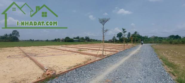 ÔNG ANH CẦN BÁN SỈ 5 LÔ ĐẤT KẾ BÊN DỰ ÁN VIN HOMES THỊ TRẤN HẬU NGHĨA - GIÁ ĐẦU TƯ - 2