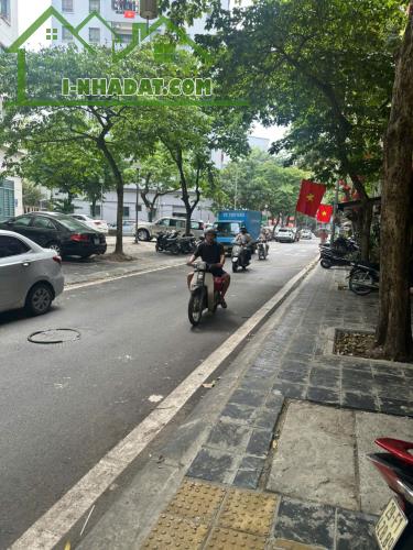 DÒNG TIỀN 9 PHÒNG KHÉP KÍN - TRUNG TÂM CẦU GIẤY - Ô TÔ TRÁNH 40m2 - 12 tỷ - 2
