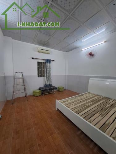 Bán gấp nhà đẹp ở ngay An Dương Vương, xe hơi ngủ nhà, 68m2, nở hậu, SHR, chỉ nhỉnh 5 tỷ. - 4