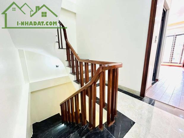 Bán Nhà Kim Giang - TX , DT 50m , Giá Hơn 9Tỷ , oto gần , Ngõ nông - 4