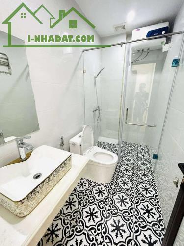 Bán Nhà Kim Giang - TX , DT 50m , Giá Hơn 9Tỷ , oto gần , Ngõ nông - 5