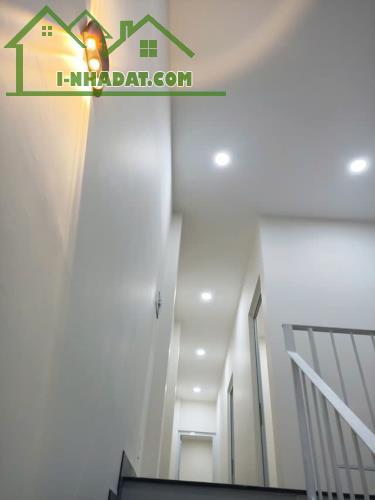 Bán nhà hẻm lớn 7m2  thạnh xuân 18, phường thạnh xuân q12, nhà thông thoáng sạch sẽ, sổ