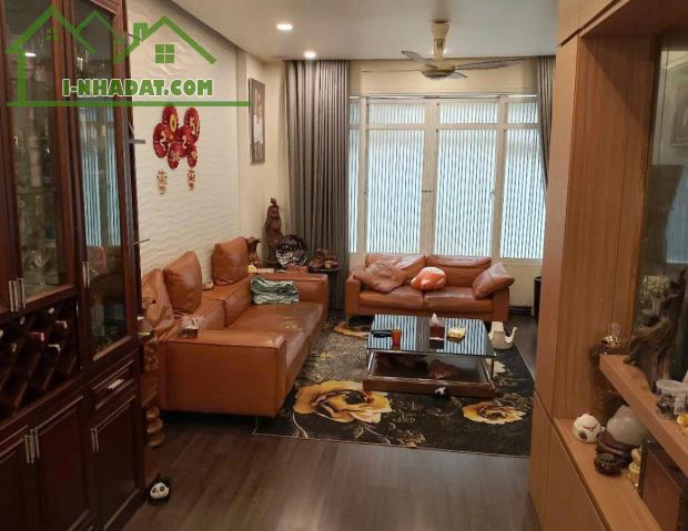 Bán nhà phân lô Nguyễn Ngọc Nại - Ô tô ra vào 45m giá 16 tỷ - 1