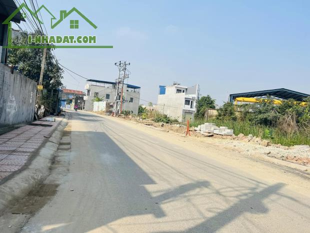 Bán lô đất cạnh trục chính Xã Nam Sơn, An Dương  119m giá 2,3x tỷ  LH 0979087664 - 1
