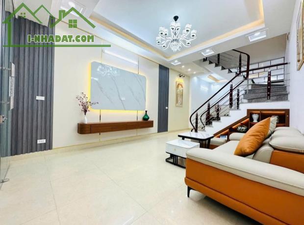 Bán nhà Thiên Lôi, Vĩnh Niệm, Lê Chân, Hải Phòng. 45m2, 3 tầng, 2,99 tỷ. Ngang 3,85m, t2dn - 1