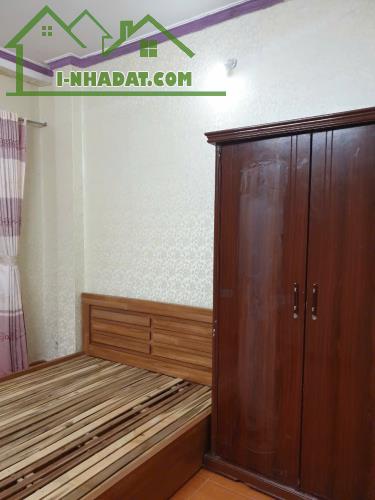 Cho thuê nhà nguyên căn ngõ Bùi Xương Trạch, 35 x 2.5 tầng, 2 ngủ, 7 Triệu KD online, ở gđ - 2
