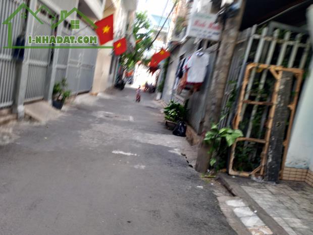 💲chủ gấp bán giảm 200triệu  nhà HXH cách đường Man Thiện 50m - 1