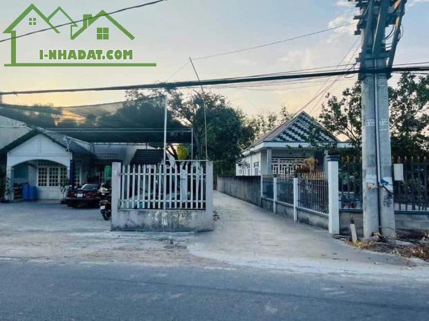 GIÁ NGỘP CẦN BÁN GẤP LÔ ĐẤT THỔ CƯ MT ĐƯỜNG TRẢI ĐÁ SHR CHỈ 700 TRIỆU - 1