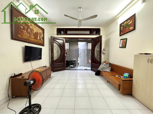 NHÀ BẠCH ĐẰNG 50m2 4 TẦNG 4 PN - HẺM OTO KINH DOANH - GIÁ 12.2T - 1