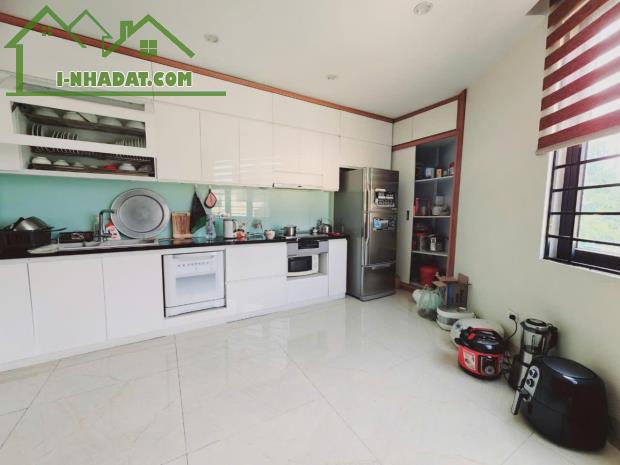 BÁN NHÀ LÔ GÓC 5 TẦNG DỌC BÚN VĂN KHÊ, DT 40/60M GIÁ NHỈNH 15 TỶ, KINH DOANH VP - 1
