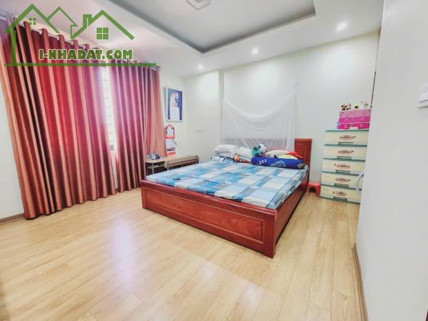 BÁN NHÀ LÔ GÓC 5 TẦNG DỌC BÚN VĂN KHÊ, DT 40/60M GIÁ NHỈNH 15 TỶ, KINH DOANH VP - 2