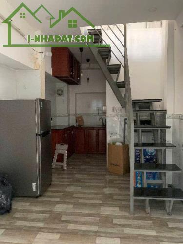 TCM nhà Phan Văn Trị, 3 tầng, hẻm 2m, 15m2, Bình Thạnh, nhĩnh 2 tỷ - 2