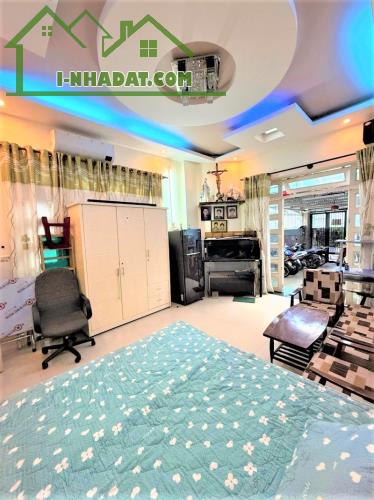 12 TỶ X TL - TÒA NHÀ 10 CHDV TÂN BÌNH - HXH NGAY CHỢ PHẠM VĂN HAI & GẦN SÂN BAY, HĐT 50TR - 1