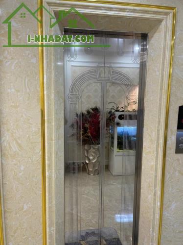 Bán nhà phố Phùng Chí Kiên– Ô tô vào nhà – Thang máy – Phân lô quân đội – 2 thoáng trước s