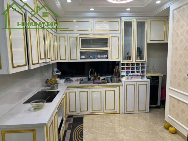 Bán nhà phố Phùng Chí Kiên– Ô tô vào nhà – Thang máy – Phân lô quân đội – 2 thoáng trước s - 1