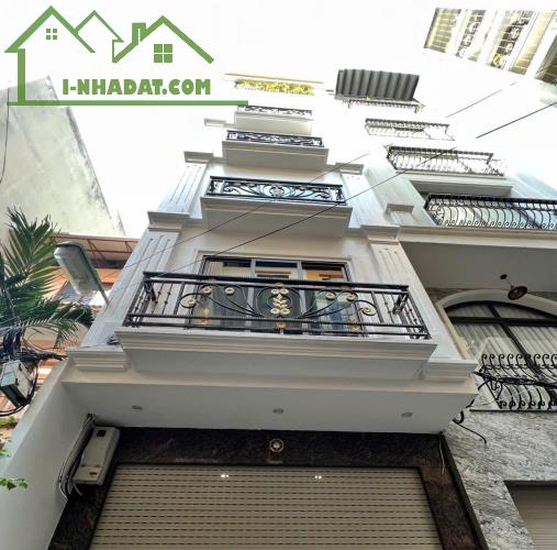 Bán nhà phố Phùng Chí Kiên– Ô tô vào nhà – Thang máy – Phân lô quân đội – 2 thoáng trước s - 3