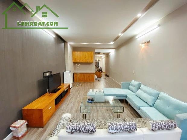Cho thuê nhà phố Văn Cao, DT: 90m2, 4 ngủ khép kín. - 1