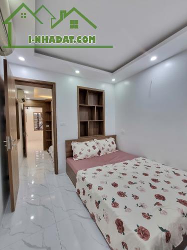 Bán căn hộ tập thể Giải Phóng, Đống Đa, căn góc, ô tô đỗ cửa, nhà đẹp ở luôn - 2