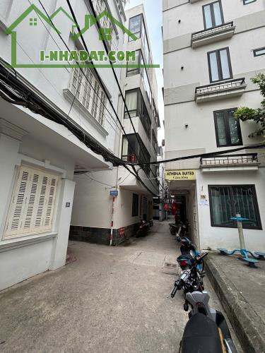 ÔNG ÍCH KHIÊM BA ĐÌNH - MẢNH ĐẤT VÀNG CÒN SÓT LẠI - 2