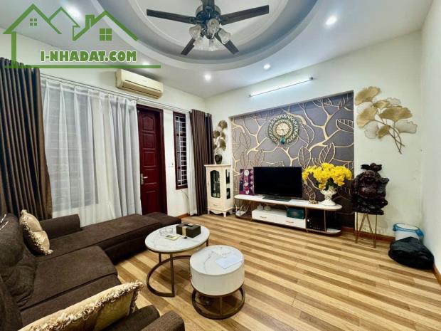 Bán nhà trung tâm Đống Đa – Nguyễn Chí Thanh – 52m², 5 tầng – Giá hấp dẫn 14.5 tỷ - 1