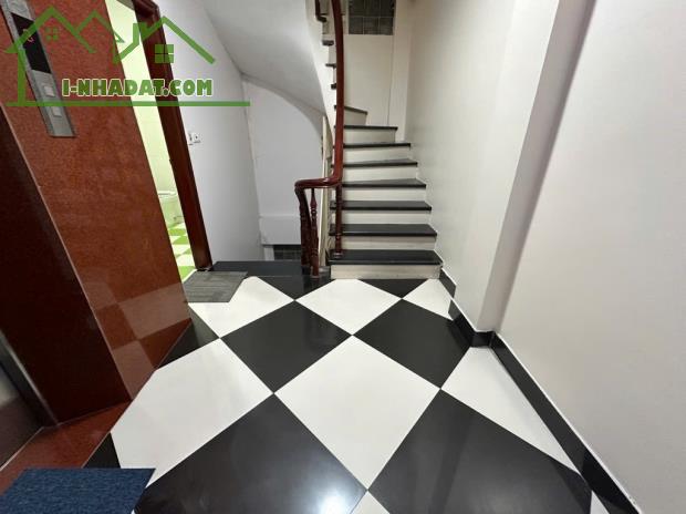 NHÀ 7 T MẶT PHỐ KIM NGƯU HAI BÀ TRƯNG, 2 VỈA HÈ RỘNG, LÔ GÓC,KD SẦM UẤT, 68M2 GIÁ 36,8 TỶ - 2