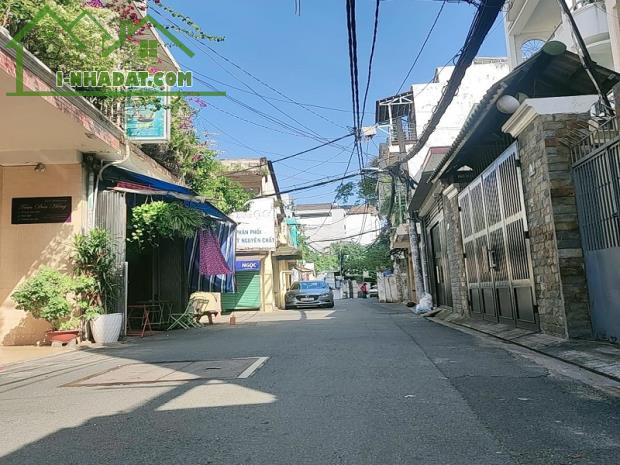 Bán nhà HXH KD Nguyễn Kiệm, P3, Phú Nhuận 98m2, 3 tầng, giá rẻ, sát mặt tiền - 4