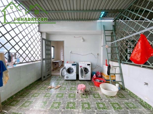 NHÀ LÔ GÓC PHẠM VĂN CHIÊU THÔNG THOÁNG, YÊN TĨNH, SẠCH SẼ 8.6VND - 2