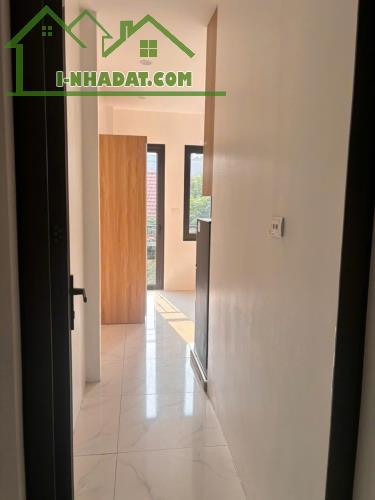 Bán nhà dòng tiền căn góc CCMN 45m2*5T-7 PNKK- 8.7 tỷ//Ngõ 8 Lê Quang Đạo- Nam Từ Liêm. - 4