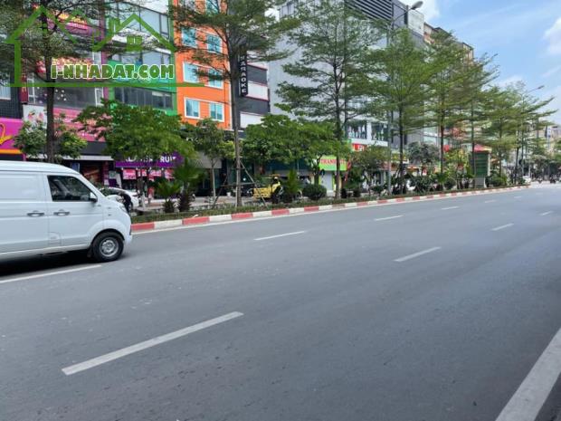 ⚜️Mặt Phố Trần Thái Tông, Cầu Giấy, Tòa Văn Phòng 90m2 10T MT 6m, Chỉ 63.5 TỶ ⚜️