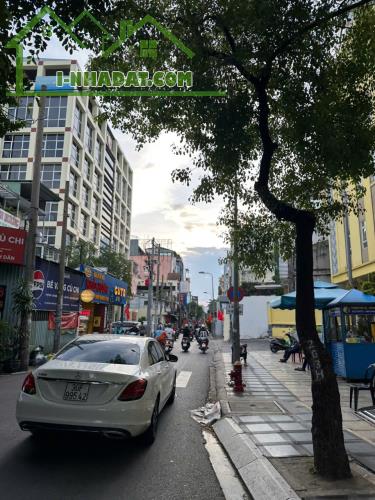 BÁN GẤP NHÀ 5TẦNG HƠN 16T Ỷ XÍU THU VỀ 900TR/NĂM NGAY ETOWN CỘNG HÒA TRONG THÁNG - 2