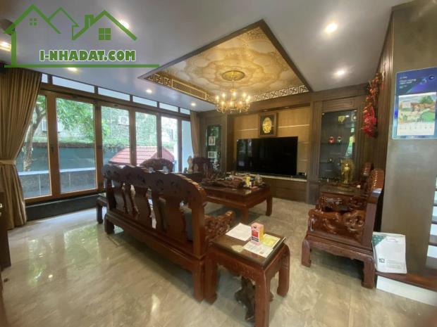 Bán nhà Ngô Thì Nhậm, 140m2, mặt tiền 8m, 58 tỷ, ô tô tránh, kinh doanh đỉnh