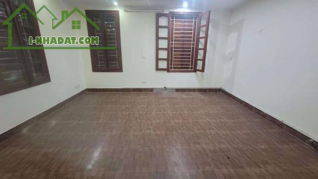 BÁN CĂN LIỀN KỀ LICOGI KHUẤT DUY TIẾN, Ô TÔ TRÁNH, VỊ TRÍ ĐĂC ĐỊA, DT: 155M2, GIÁ 42,5 TỶ