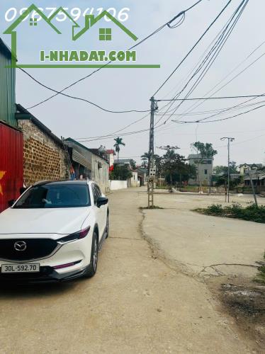 chỉ hơn 1 tỷ 
71,8m đất đường ô tô sẵn sổ đỏ 
liên hệ em : 0967594106 - 0987282011 - 2