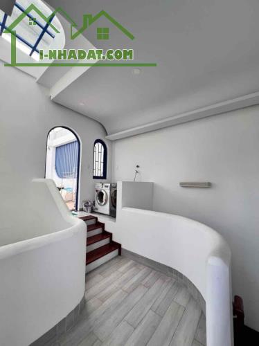 ► Nhà gần MT Thi Sách, 20m Ô tô Đậu, 60m2, 3 tầng mới xây 2 năm, cực chắc, an toàn trẻ - 2
