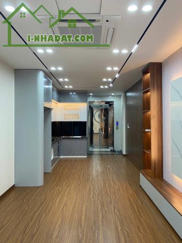 Cần Bán Nhà 44m2 Tại Nguyễn Văn Cừ Long Biên  Mặt Tiền Đẹp Vị Trí Đỉnh | 9,8 Tỷ