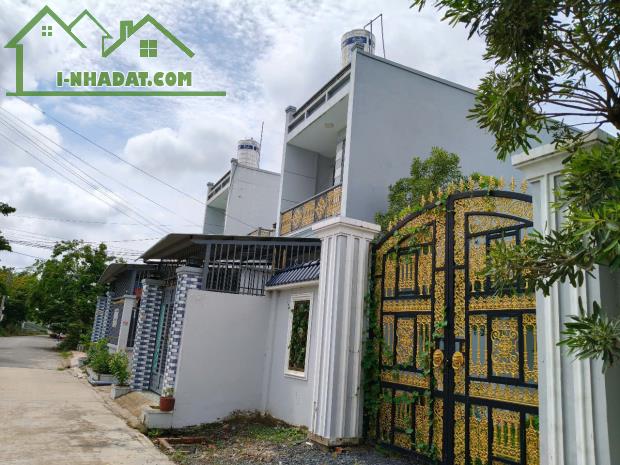 Chủ Đất cần tiền nên bán gấp lô đất rộng 420m2