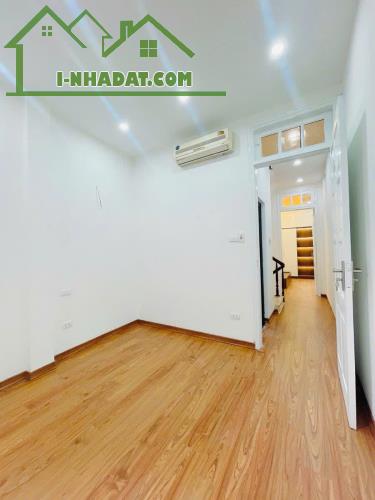 Nguyễn Lương Bằng,Đống Đa,cách mặt phố vài bước chân, dt 33m2, mt 3.1m - 2