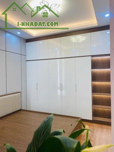 Nguyễn Lương Bằng,Đống Đa,cách mặt phố vài bước chân, dt 33m2, mt 3.1m - 3