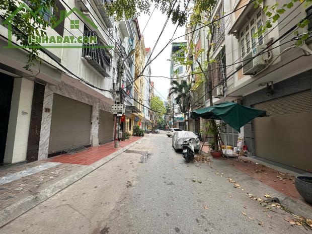 (Tin thật 100%) Bán nhà 2 mặt tiền 80m2 x 7T tại Trần Vỹ - Phân lô ô tô tránh - Nhà ở kết - 2