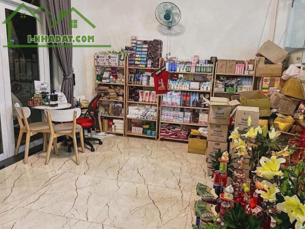 # Nhà Kiệt 3m Hoàng Diệu, 66m2, ngang 5.4m, 3 tầng kinh doanh, 4.2 tỷ - 4